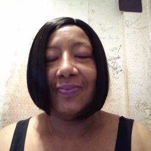 Meet your Posher, Beverly